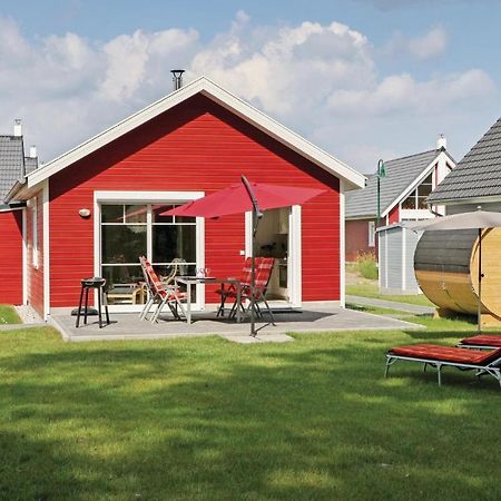 Cozy Home In Zerpenschleuse With Sauna Екстериор снимка